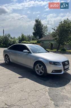 Седан Audi A4 2011 в 