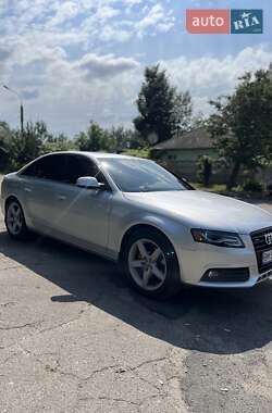 Седан Audi A4 2011 в 