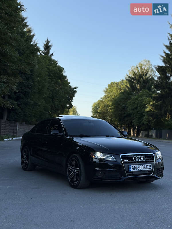 Седан Audi A4 2009 в 