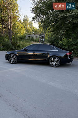 Седан Audi A4 2009 в 