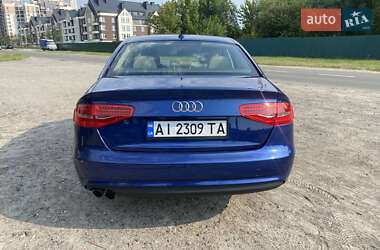 Седан Audi A4 2012 в 