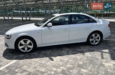 Седан Audi A4 2015 в 