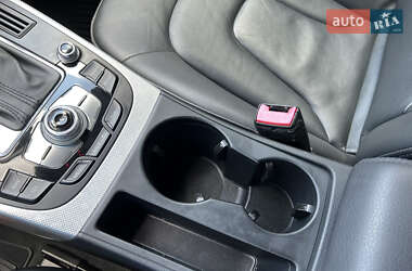 Седан Audi A4 2015 в 