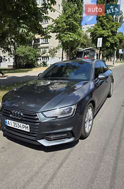 Седан Audi A4 2016 в 