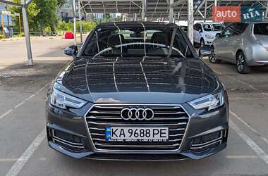 Седан Audi A4 2018 в 