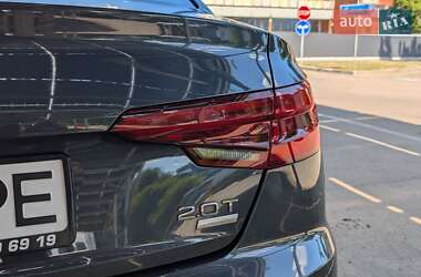 Седан Audi A4 2018 в Києві