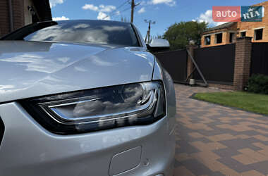 Седан Audi A4 2013 в 
