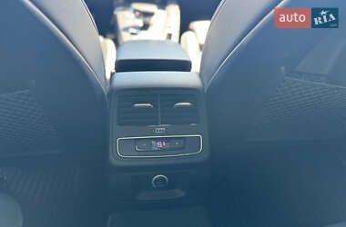 Седан Audi A4 2017 в 