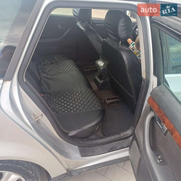 Універсал Audi A4 2001 в Бережанах
