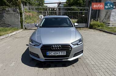 Седан Audi A4 2015 в 