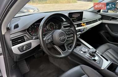 Седан Audi A4 2015 в 