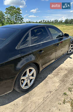 Седан Audi A4 2011 в 