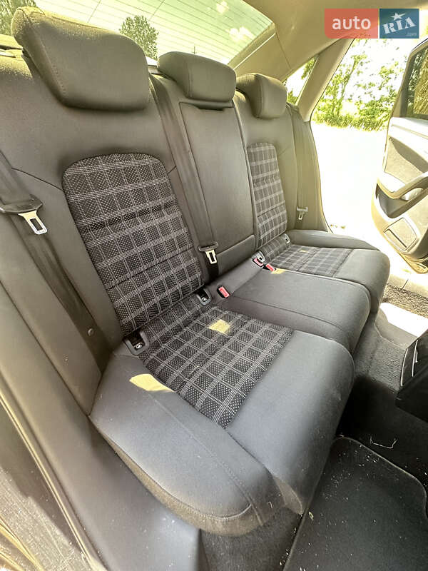 Седан Audi A4 2011 в Кременці