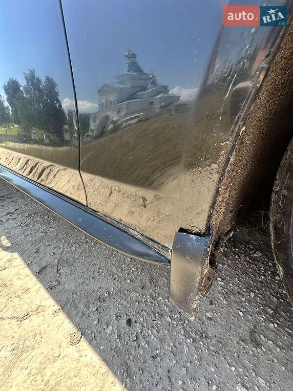 Седан Audi A4 2011 в Кременці