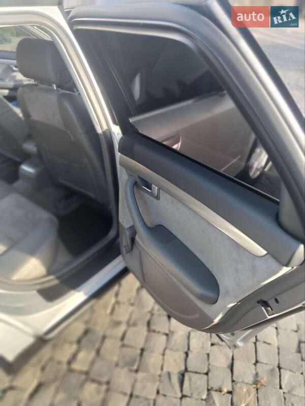 Универсал Audi A4 2001 в Луцке