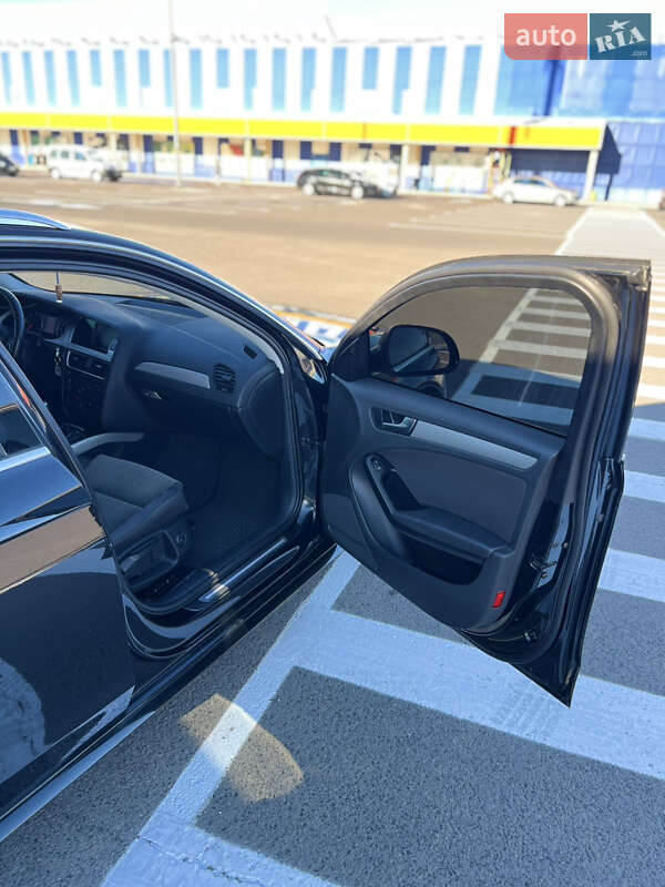 Универсал Audi A4 2009 в Луцке