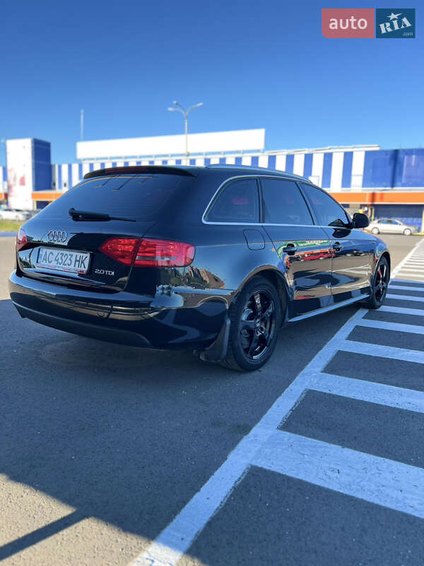 Универсал Audi A4 2009 в Луцке