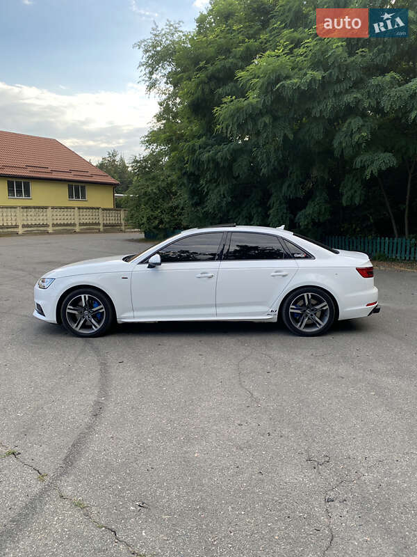 Седан Audi A4 2016 в Києві