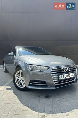 Седан Audi A4 2016 в 