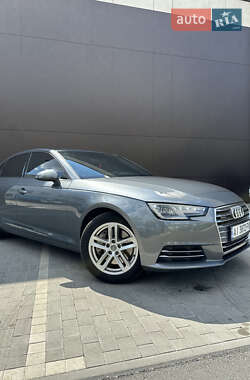 Седан Audi A4 2016 в 