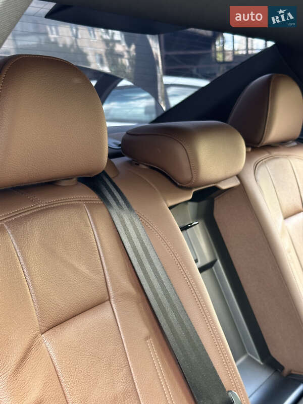 Седан Audi A4 2016 в Києві