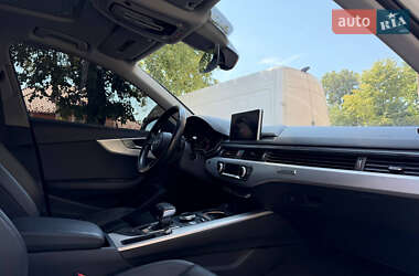 Седан Audi A4 2016 в 