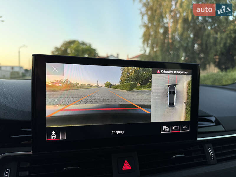 Седан Audi A4 2022 в Одесі