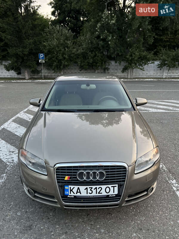 Седан Audi A4 2005 в Киеве
