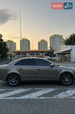 Седан Audi A4 2005 в 