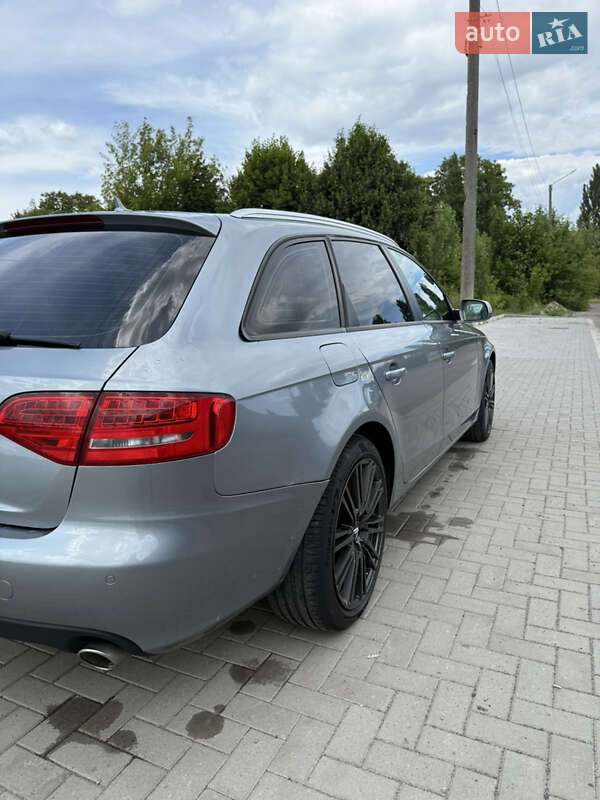 Універсал Audi A4 2010 в Луцьку