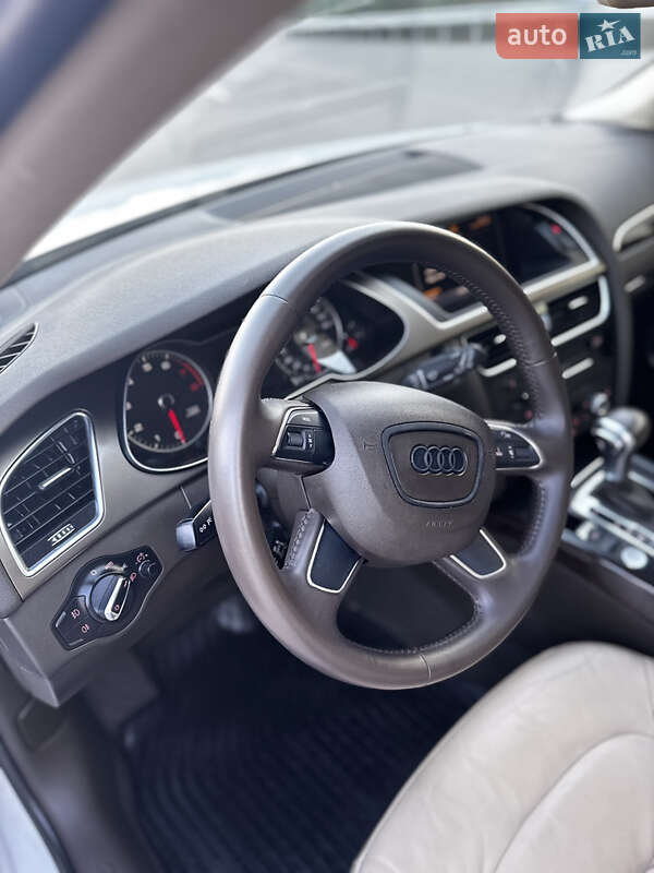 Седан Audi A4 2014 в Білій Церкві
