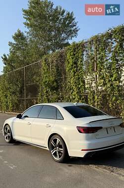 Седан Audi A4 2017 в 