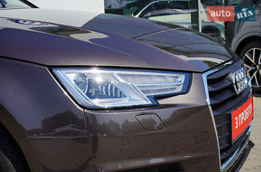 Универсал Audi A4 2018 в 