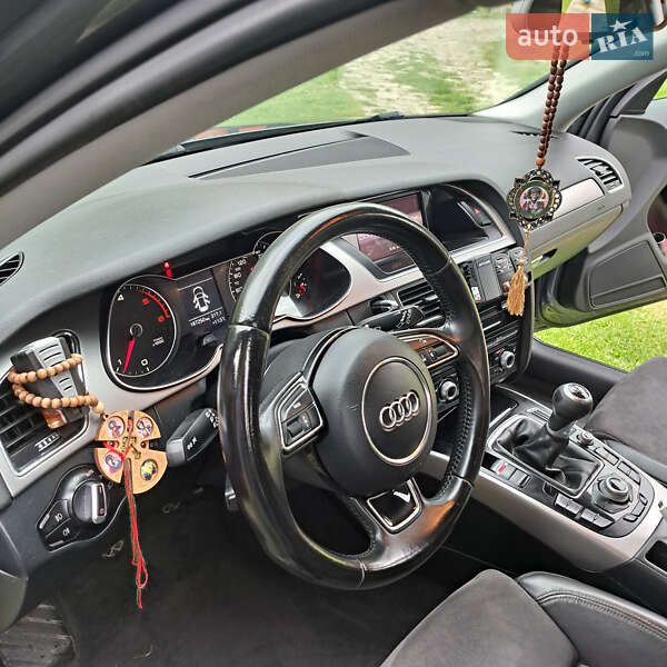 Универсал Audi A4 2012 в Ужгороде