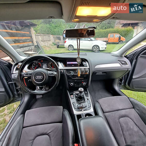 Универсал Audi A4 2012 в Ужгороде