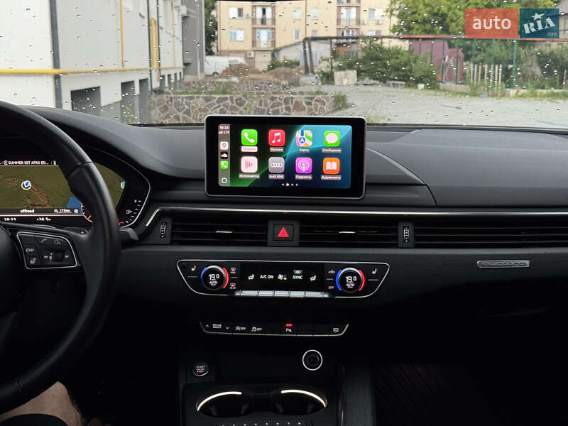 Седан Audi A4 2016 в Мукачево
