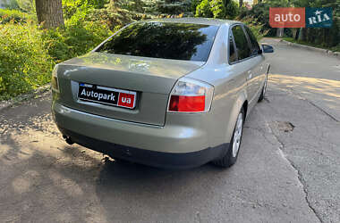 Седан Audi A4 2001 в 