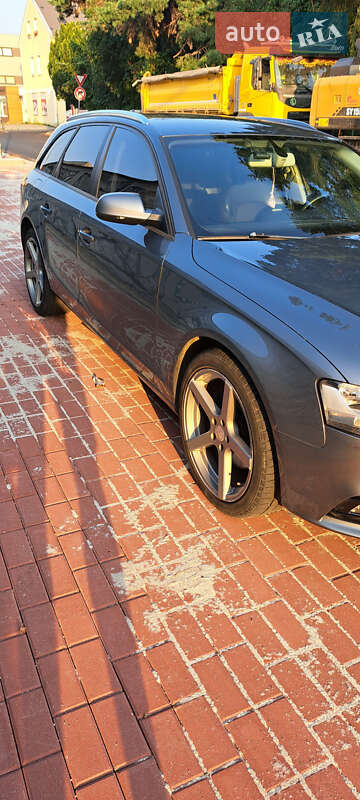 Универсал Audi A4 2012 в Ужгороде