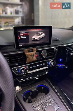 Седан Audi A4 2019 в 
