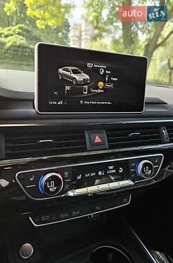 Седан Audi A4 2017 в 