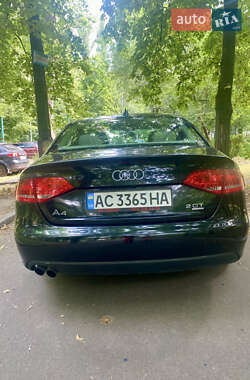 Седан Audi A4 2010 в 