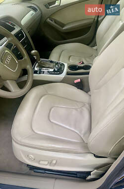 Седан Audi A4 2010 в 