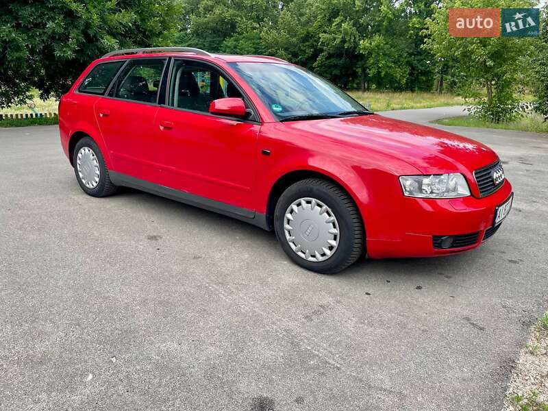 Универсал Audi A4 2002 в Киеве