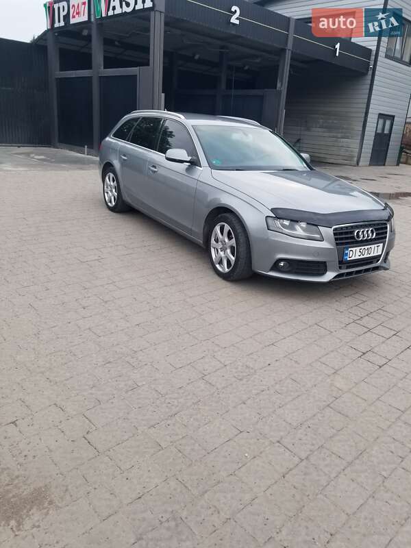 Универсал Audi A4 2011 в Бучаче