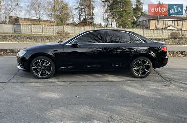 Седан Audi A4 2015 в 