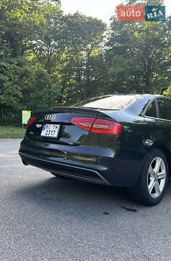 Седан Audi A4 2013 в 