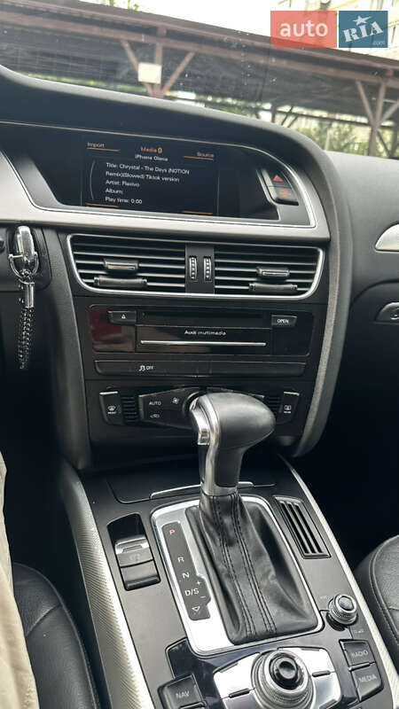 Седан Audi A4 2013 в Трускавці