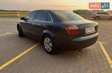 Седан Audi A4 2001 в 