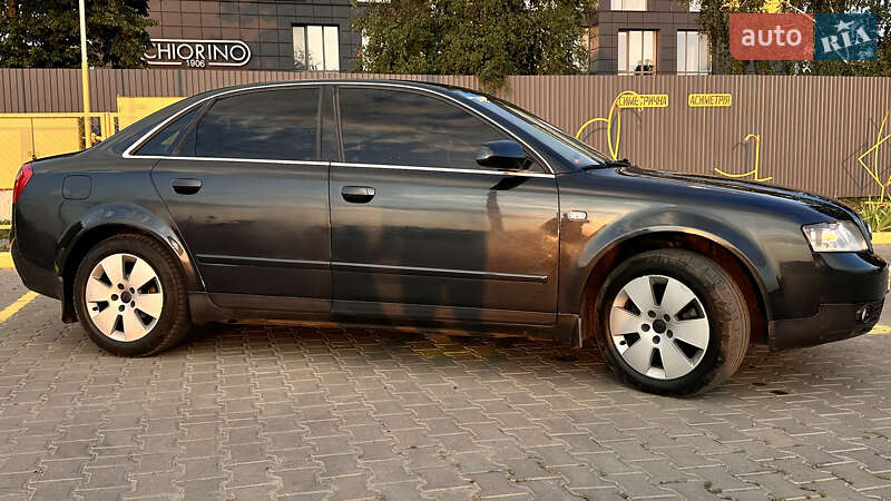 Седан Audi A4 2001 в Полтаве