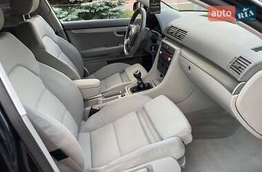 Седан Audi A4 2006 в 